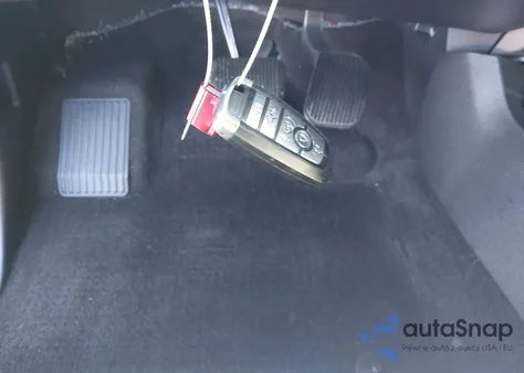 2018 Ford F-150 Limited из США, поврежденный, VIN 1FTEW1EG8JFC22235